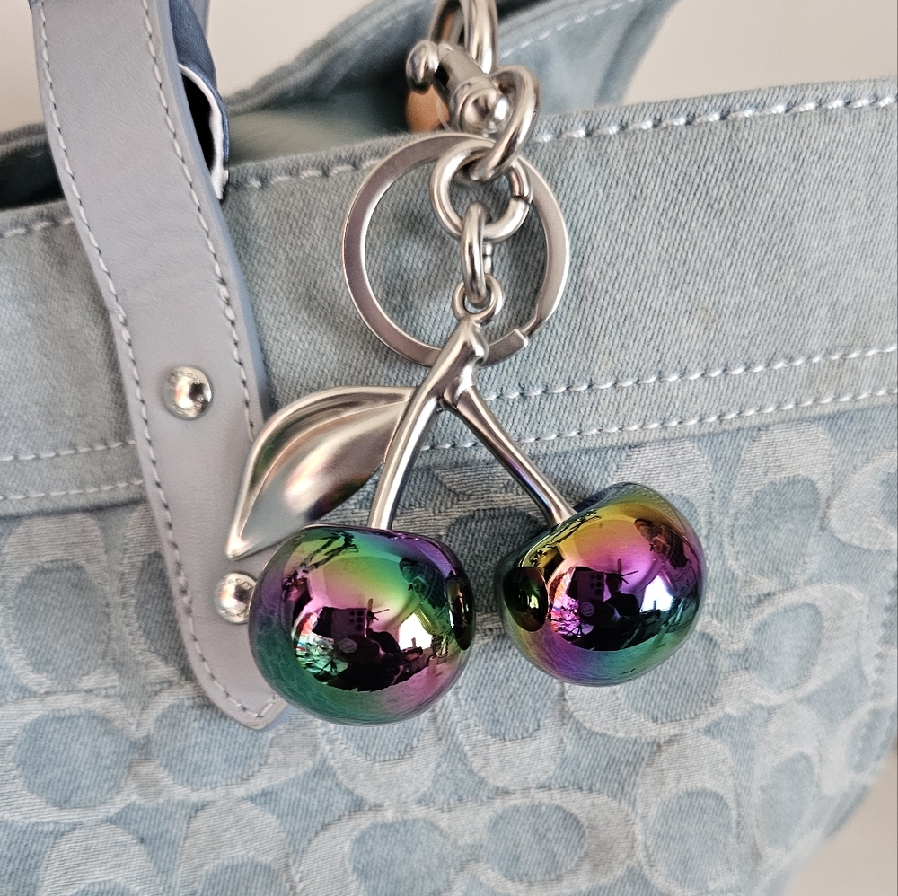 Fashion Gradient Cherries Keyring Bag Charm - Picture 2 of 4
